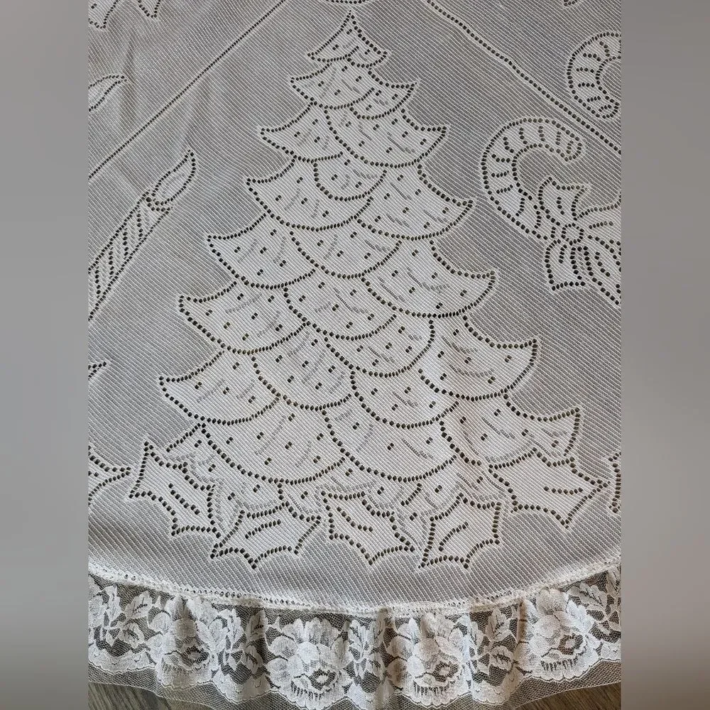 Vintage Christmas Table Cloth Skirt 54